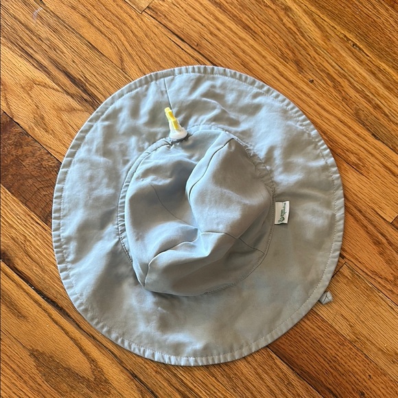green sprouts Other - Gray Packable Bucket Hat with Wide Brim